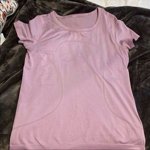 Lululemon swiftly tech short sleeved top